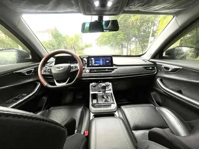 Chery Tiggo 8