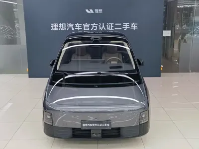 Li Auto Li MEGA