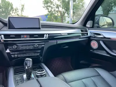 BMW X5 (Import)