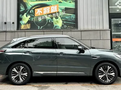 Honda UR-V