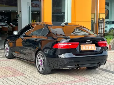 Jaguar XE