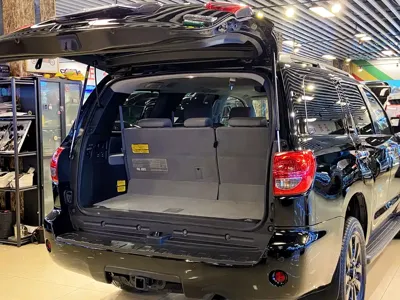 Toyota Sequoia