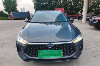 BYD e2
