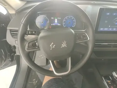 Hongqi Hongqi E-QM5