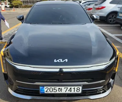 Kia K8