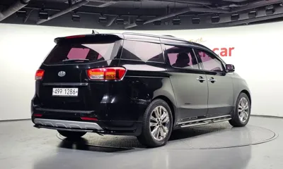 Kia Canival