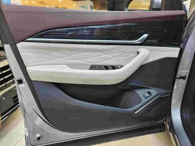 Geely Xingyue L