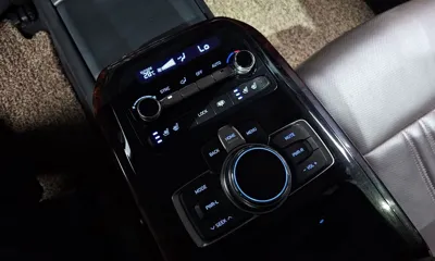 Genesis EQ900