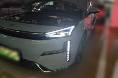 Geely Galaxy L6