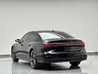 Audi A7L