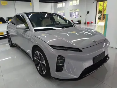 Nio ET5