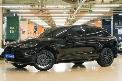 Astonmartin DBX