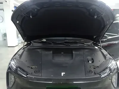 Nio EC6