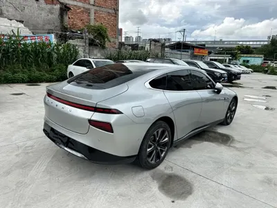 Xpeng P7