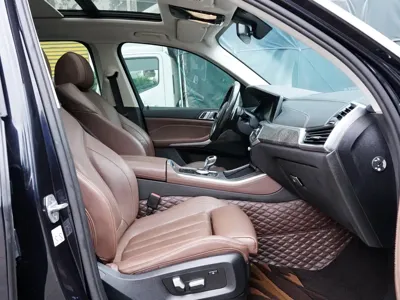 BMW X5 (Import)