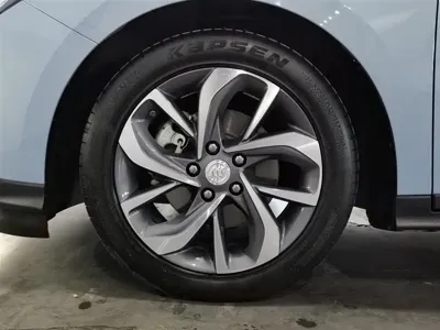 Buick Velite 6