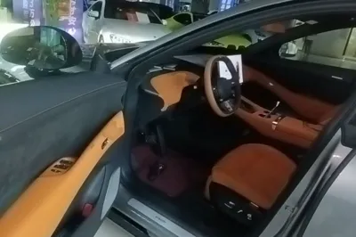 Xiaomi Auto YU7