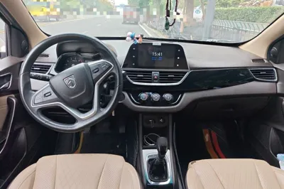 Baojun 310W
