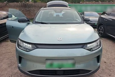 Leapmotor C11