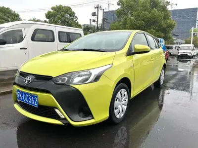 Toyota Yaris L