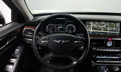 Genesis EQ900