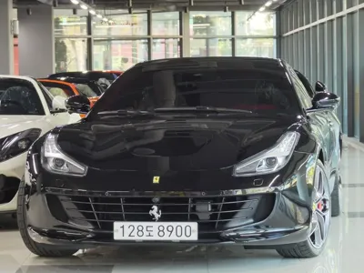 Ferrari GTC4 Lusso