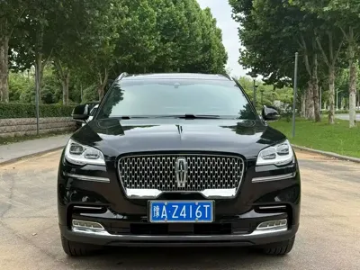 Lincoln Aviator