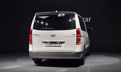 Hyundai Starex