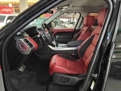 Land Rover Sport
