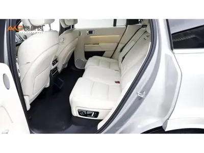 Li Auto Li L7