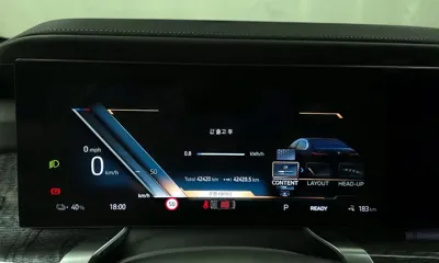 BMW i7