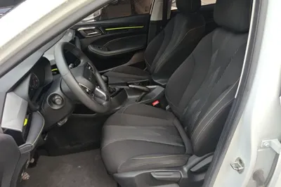 Roewe i5