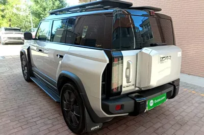 iCAR 03T