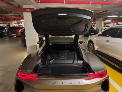Lotus Emira