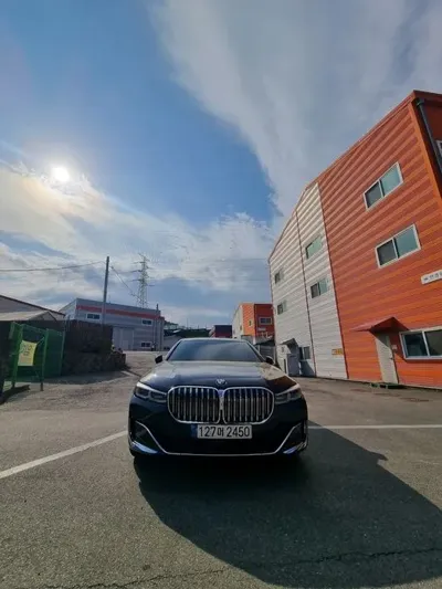 BMW 7-Series