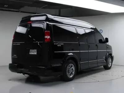 Chevrolet Express Van