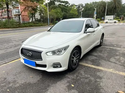 Infiniti Q50L