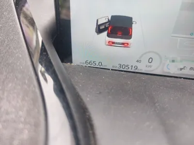 Baojun E300