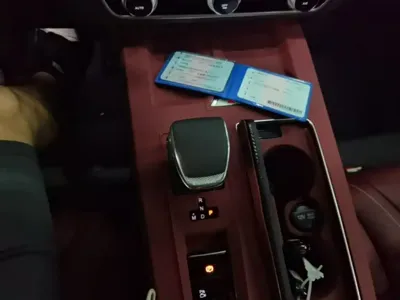 Hongqi Hongqi HS5