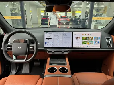 Li Auto Li L7