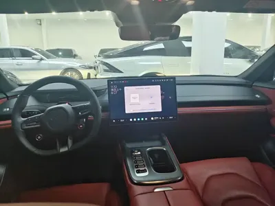 Xiaomi SU7
