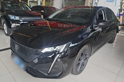 Peugeot 408
