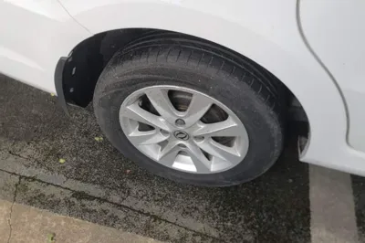 Dongfeng Fengon 330