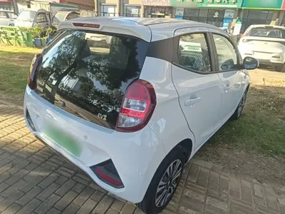 JMEV 易至EV2