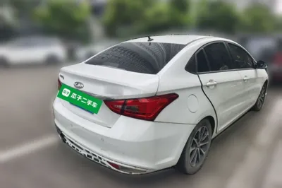 Chery Arrizo 5