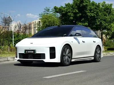 Li Auto 理想i6