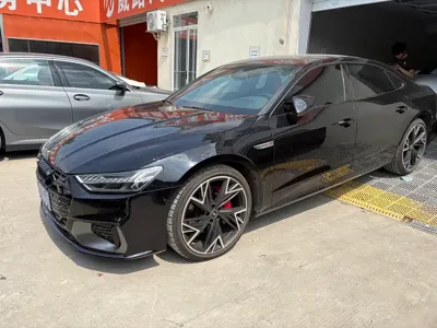 Audi A7L