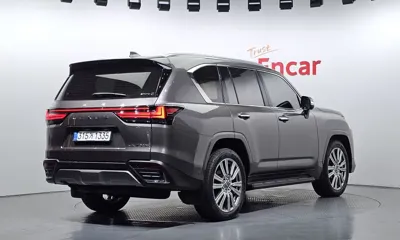 Lexus LX