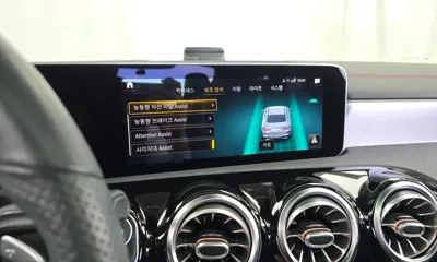 Mercedes-Benz CLA-Class