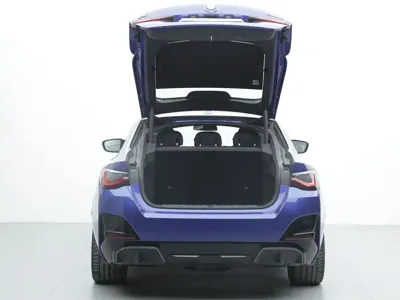BMW 宝马i4 M